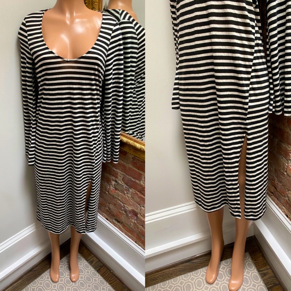 FREE PEOPLE | long sleeved stripped maxi dress |M